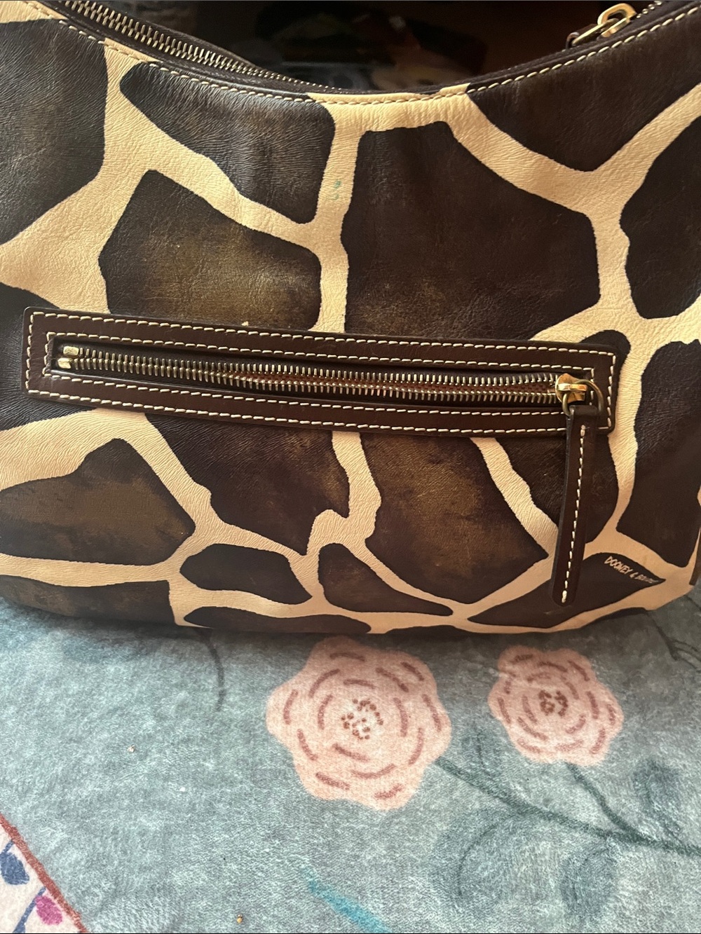 Dooney & Bourke Giraffe-Print Leather Shoulder Bag in Brown and Cream - Picture 3 of 5
